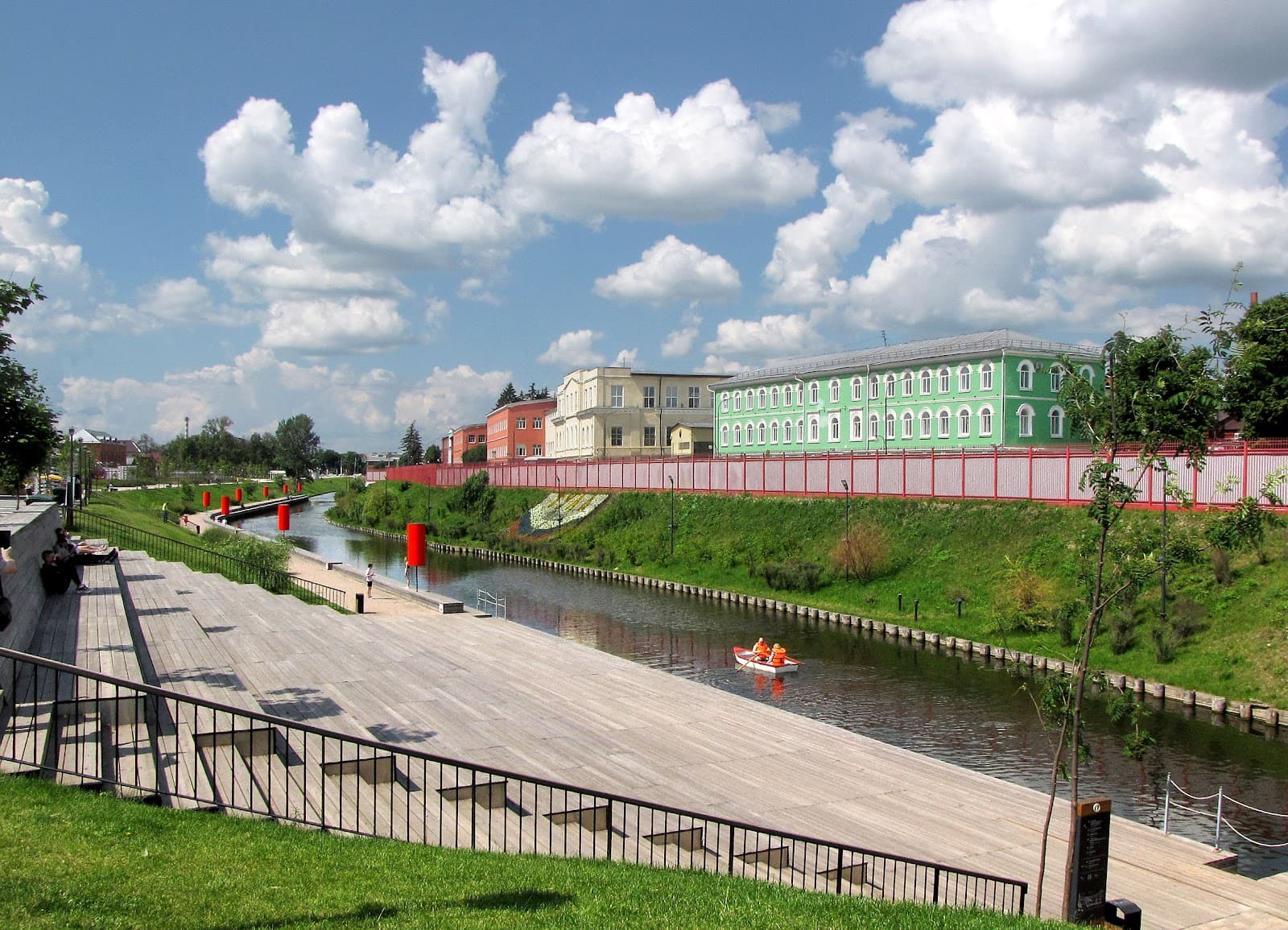 Kazan Embankment - Image 1