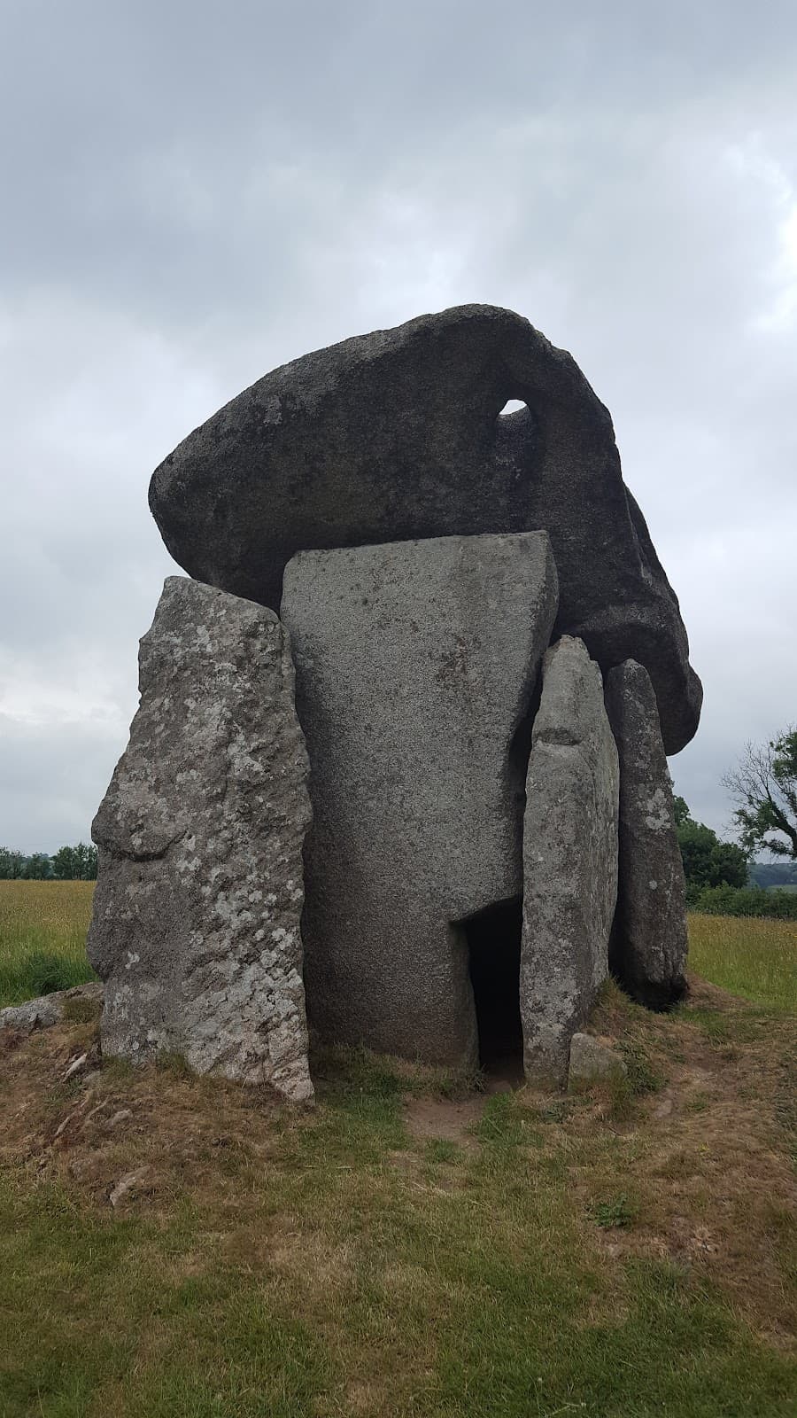 Trethevy Quoit - Image 1