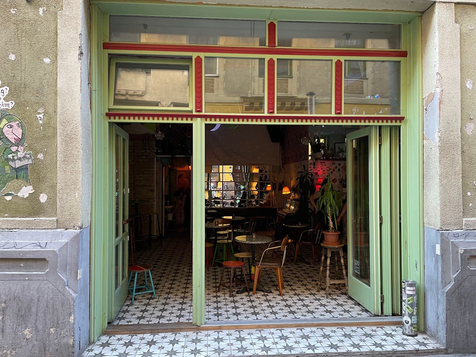 Szimpla Mini - Image 1