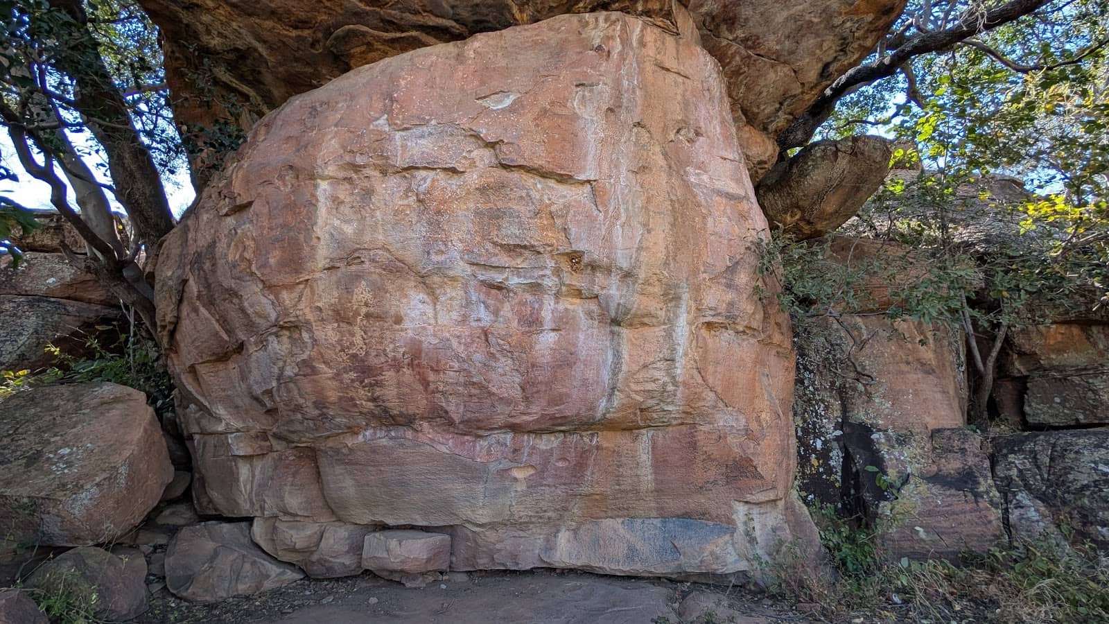 Manyana Trading Post