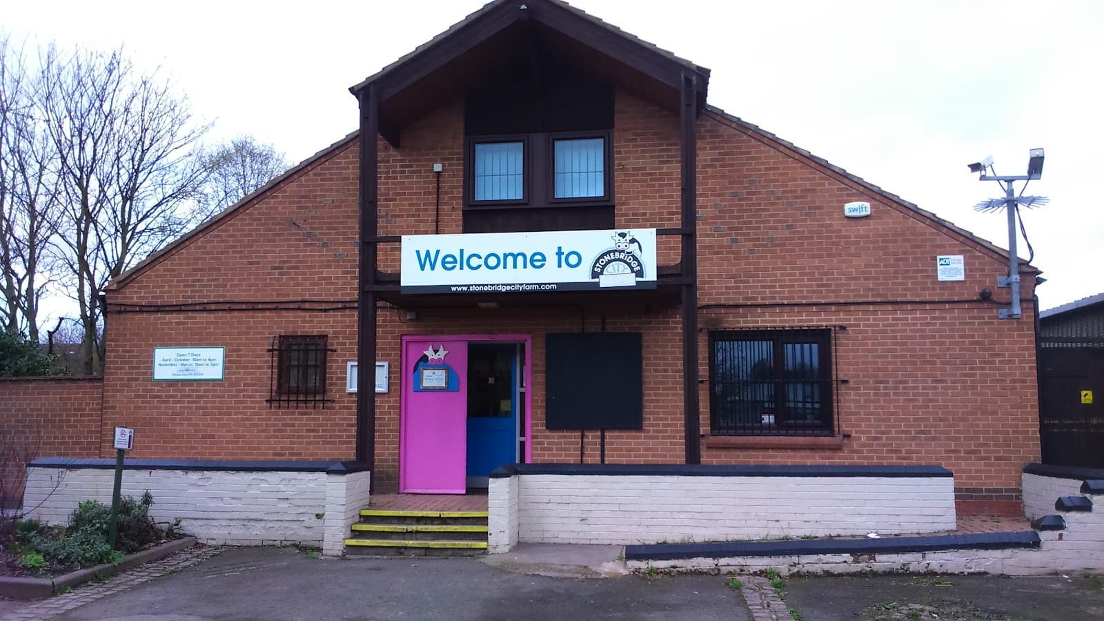 Stonebridge City Farm - Image 1