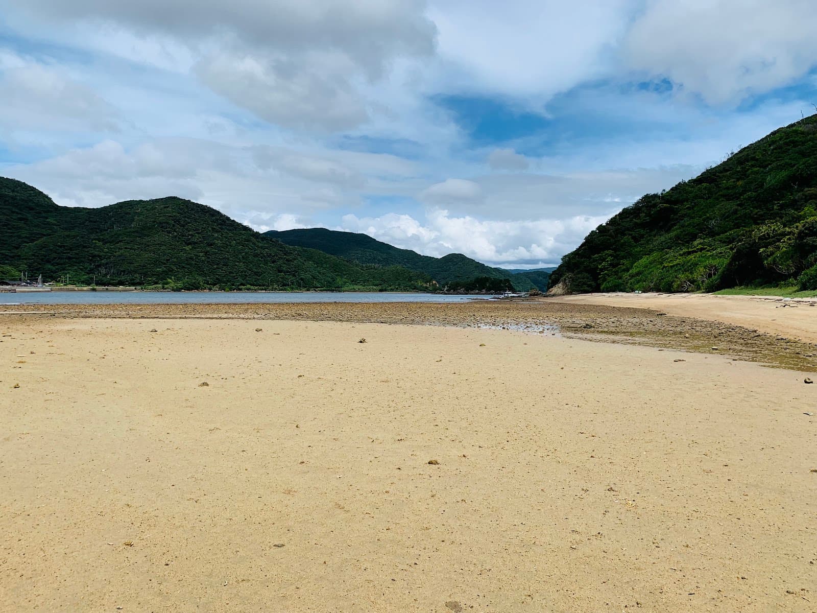 Edateku Island - Image 1