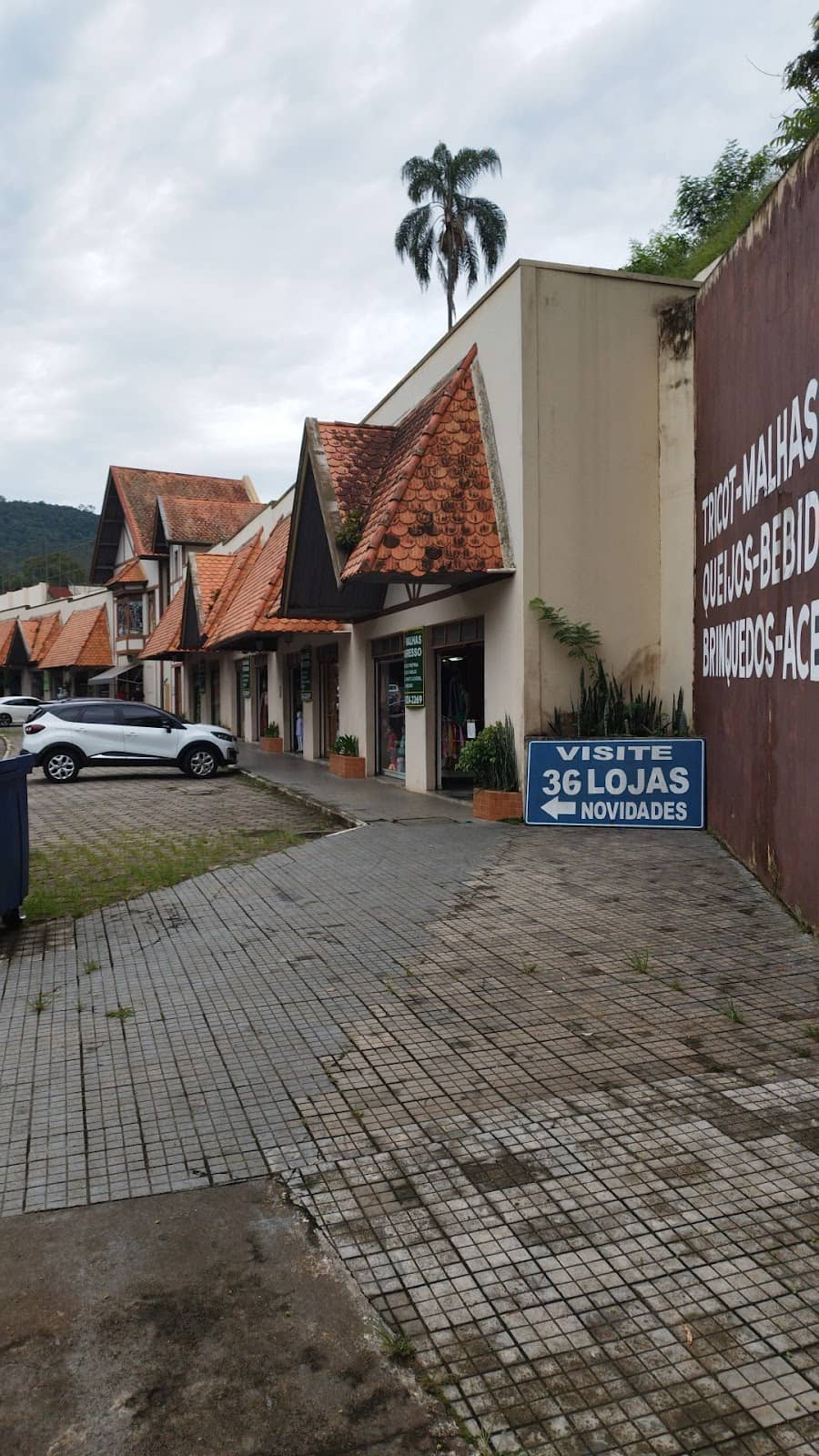 Cultural Events and Local Vibe