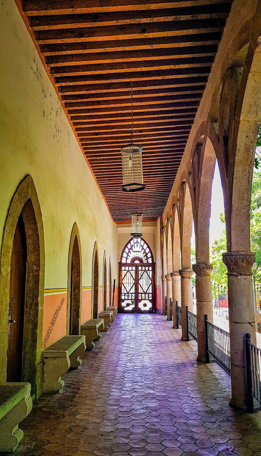 Centro Cultural Los Arquitos - Image 1