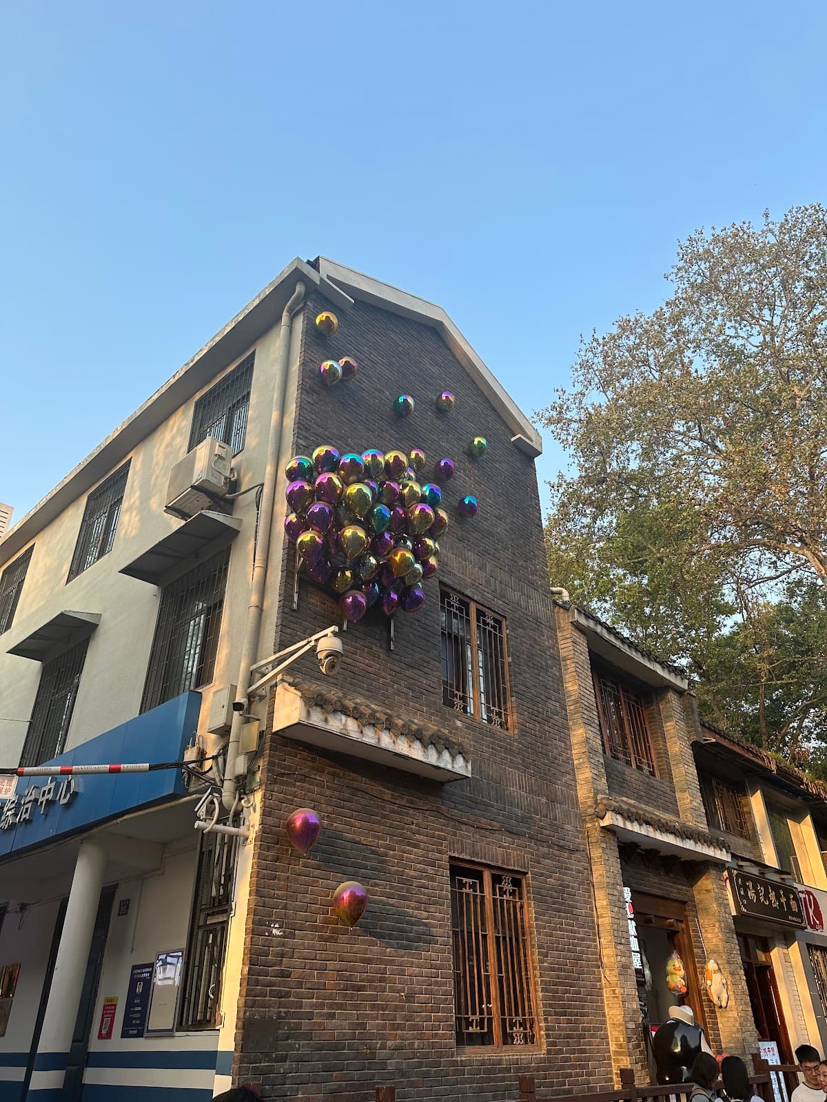 Tanhualin Historic Street - Image 1