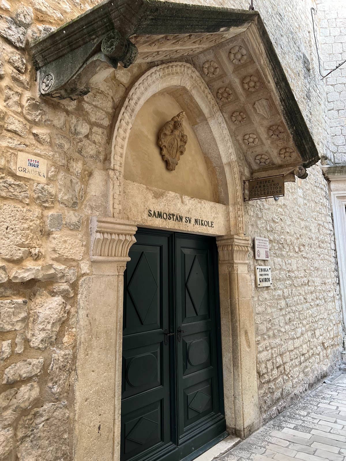 Vertical photo