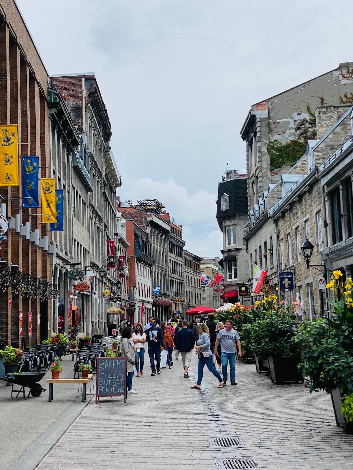 Rue Saint-Paul - Image 1