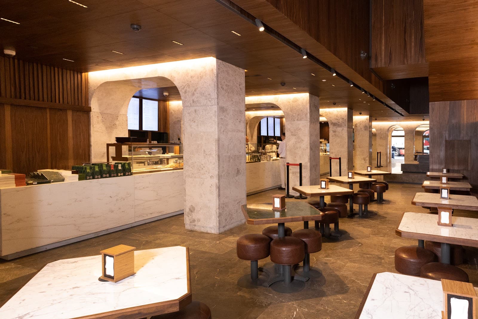 Karaköy Güllüoğlu - Image 1