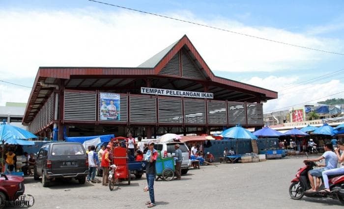 Palabuhanratu Fish Market - Image 1