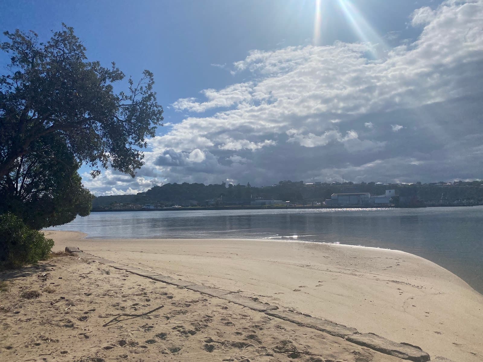 Flagstaff Lookout (Lakes Entrance) - Image 1