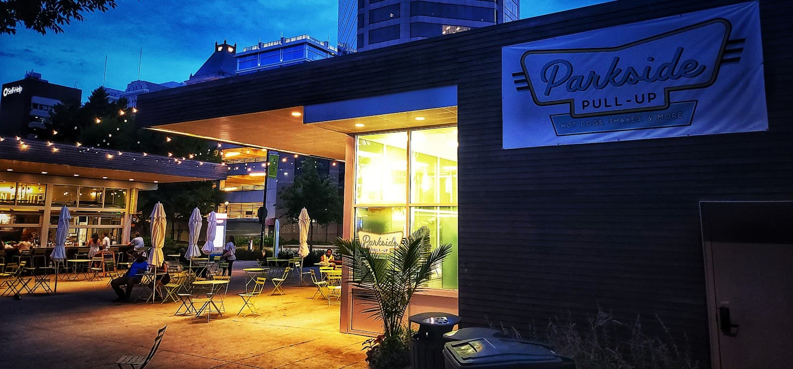 Hamburger Square - Image 1