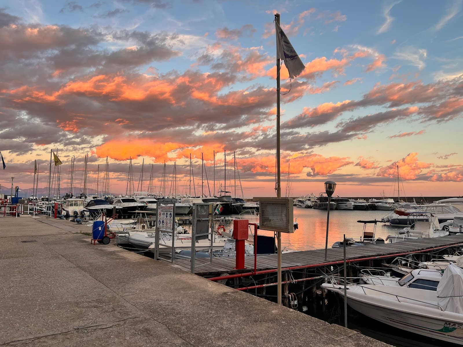 Fresh Seafood Dining