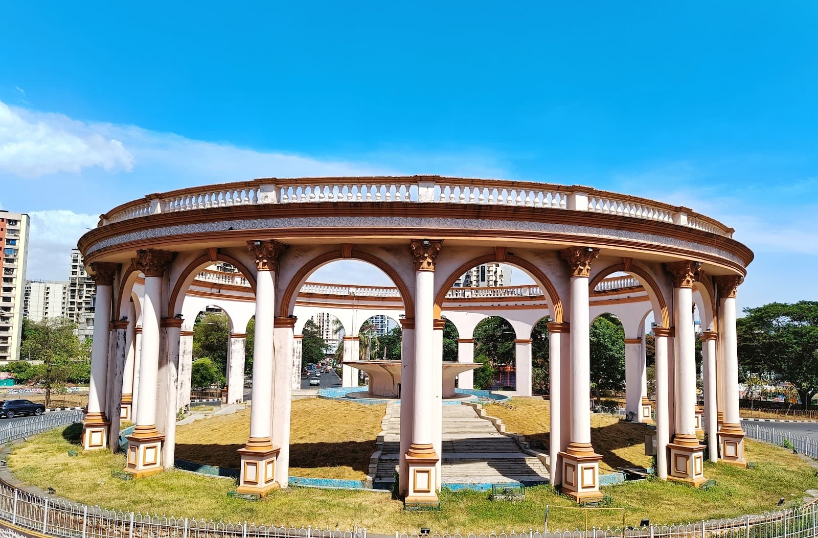 Utsav Chowk Kharghar - Image 1