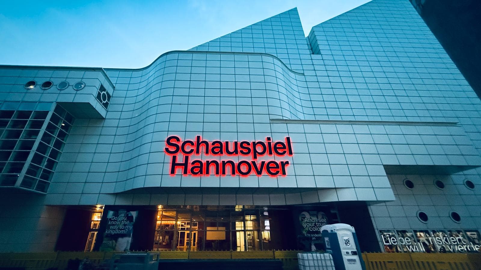 Schauspielhaus Hannover - Image 1