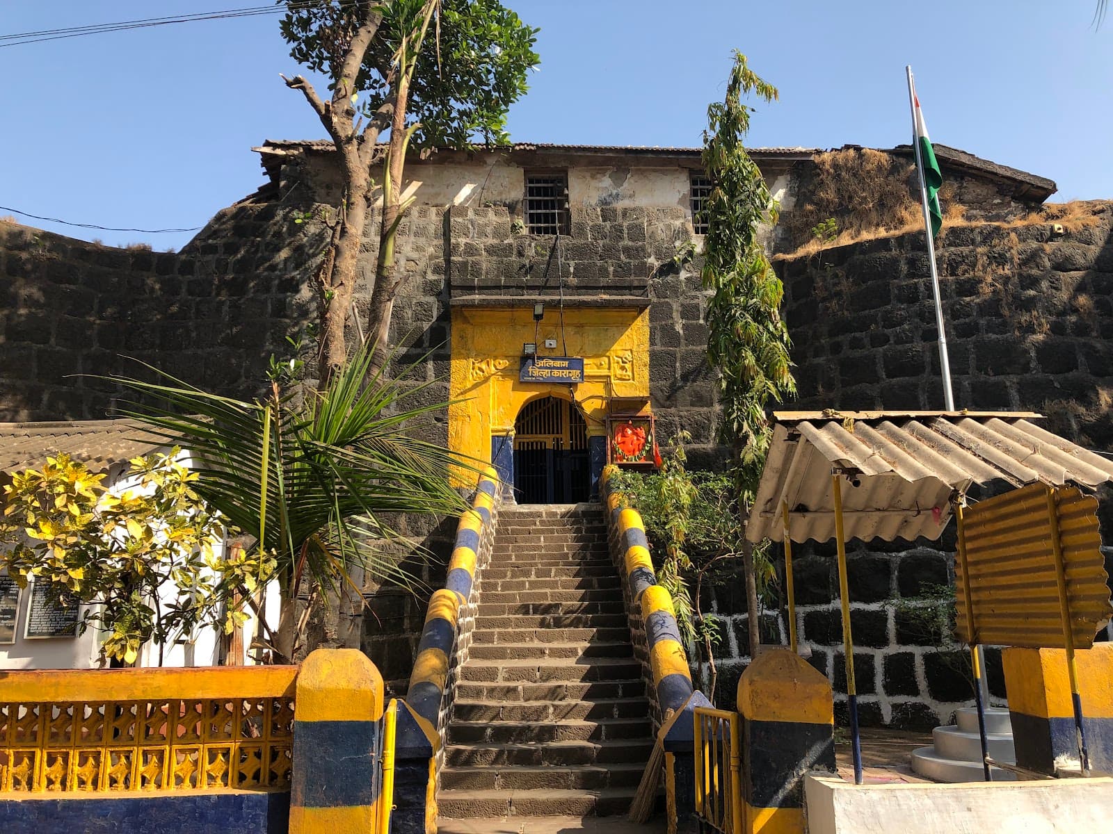 Hirakot Fort - Image 1