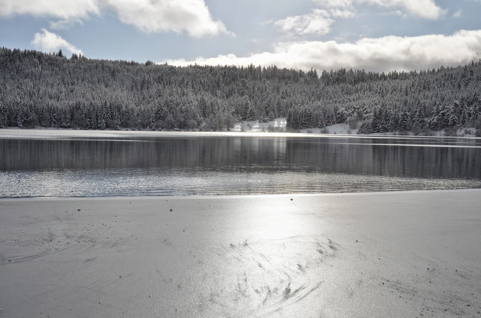 Lac du Bouchet - Image 1