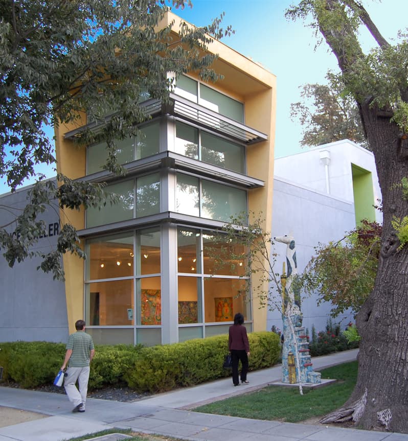 Pence Gallery - Image 1