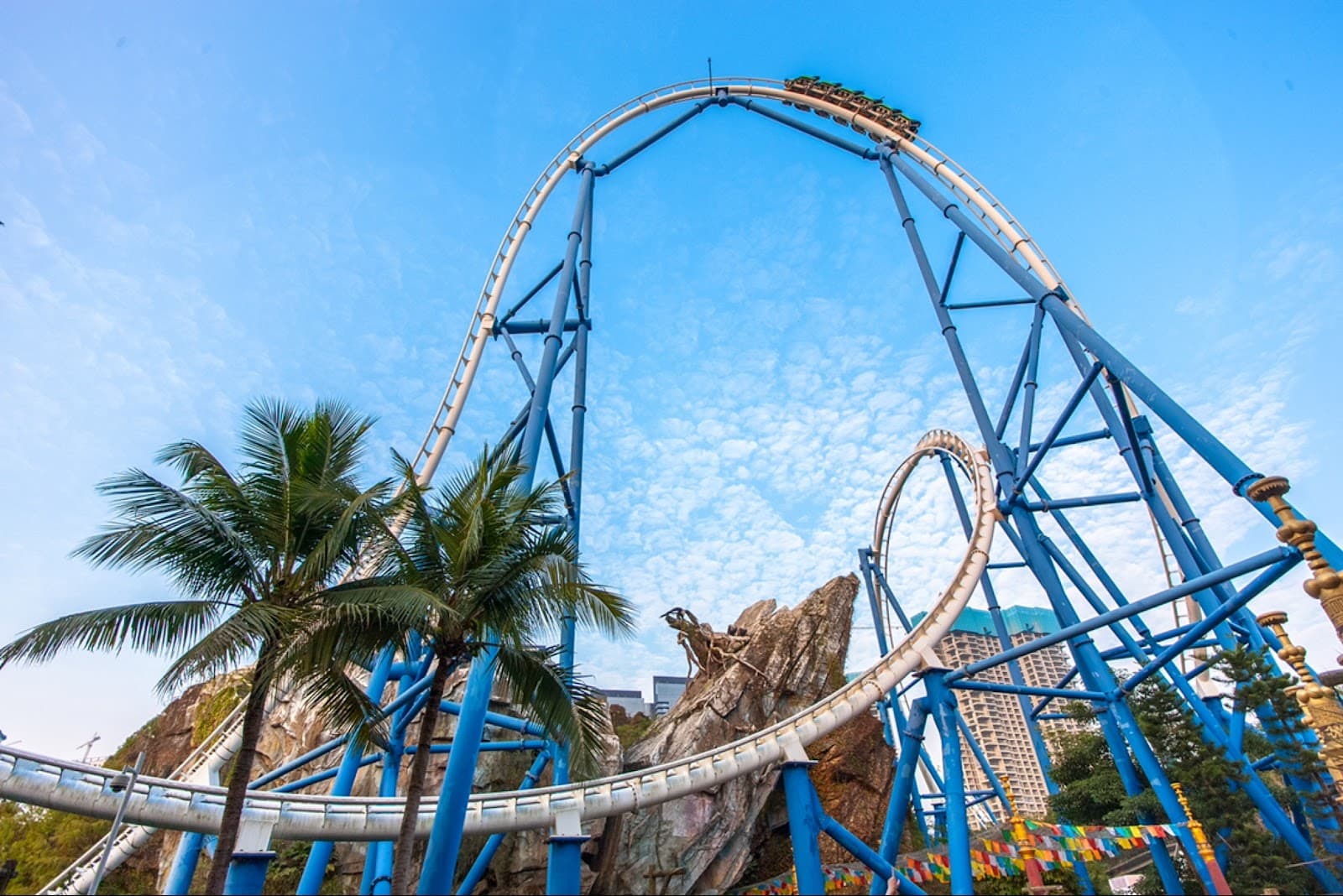 Happy Valley Shenzhen - Image 1