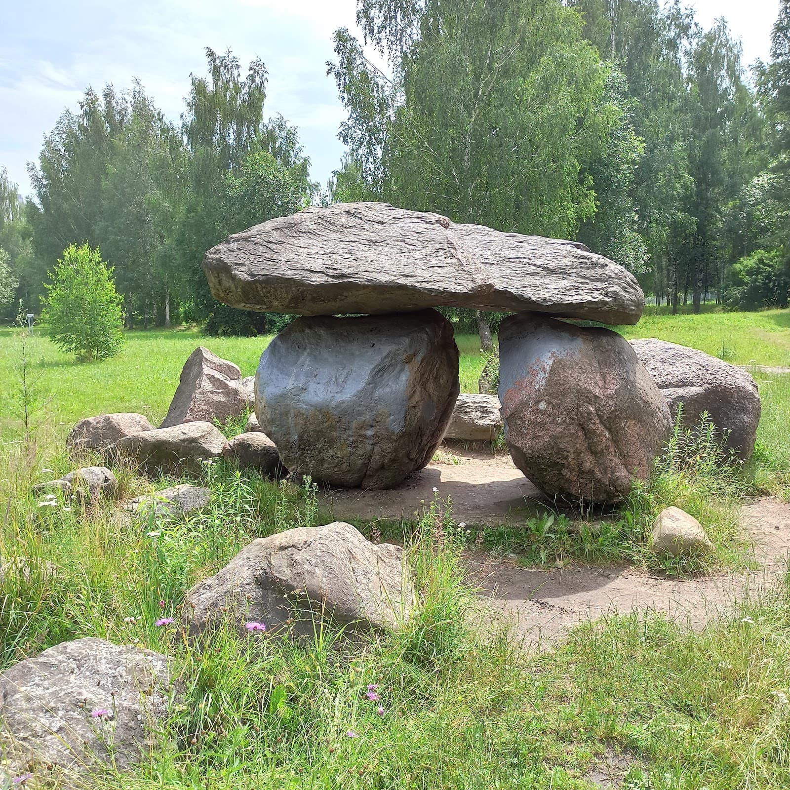 Museum of Stones - Image 1
