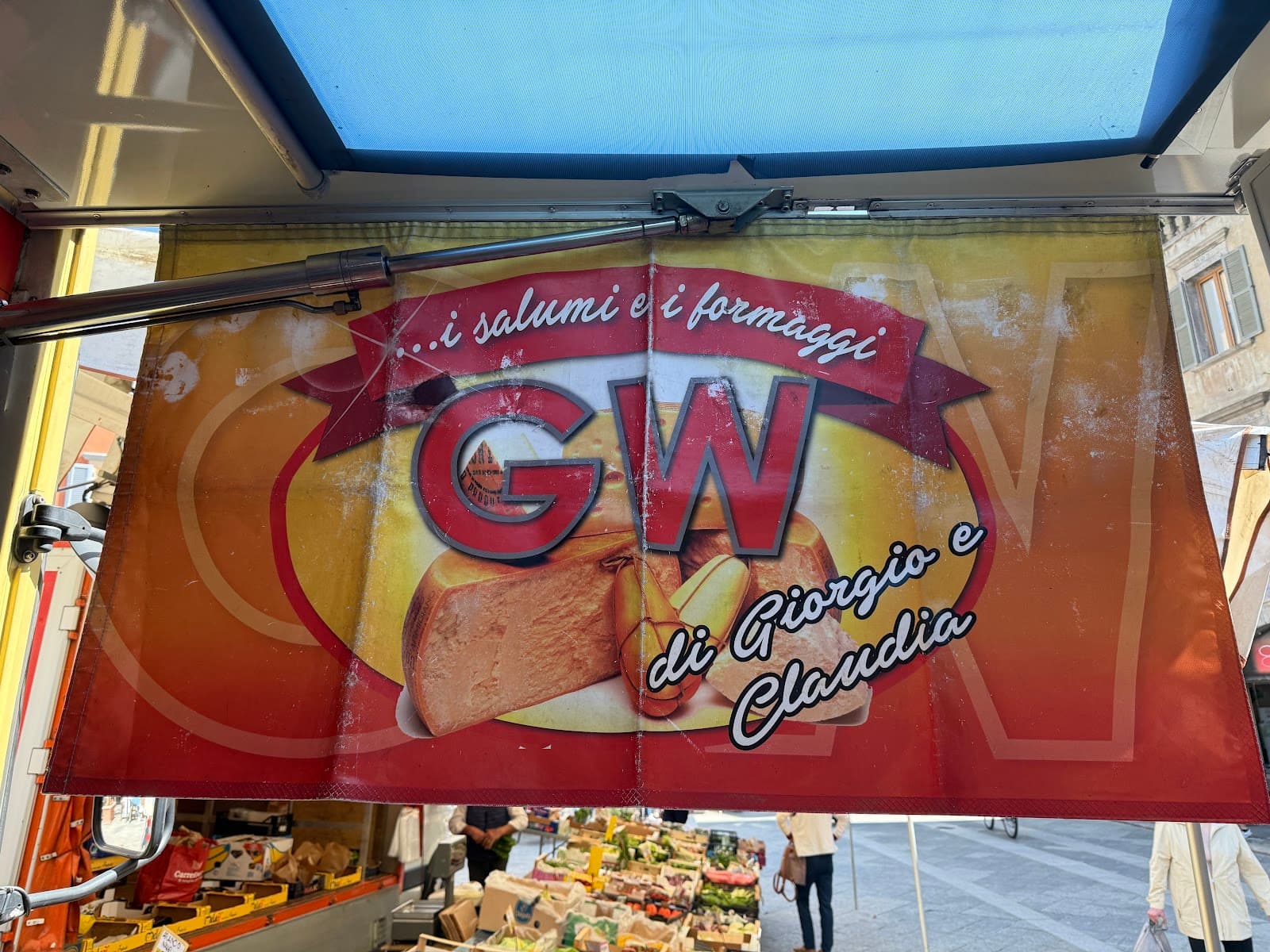 Saturday Market - Image 1