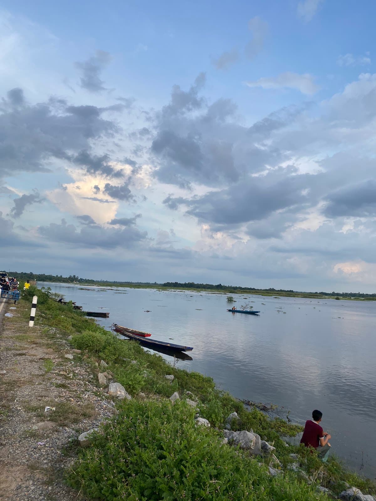 Lawa Lake - Image 1