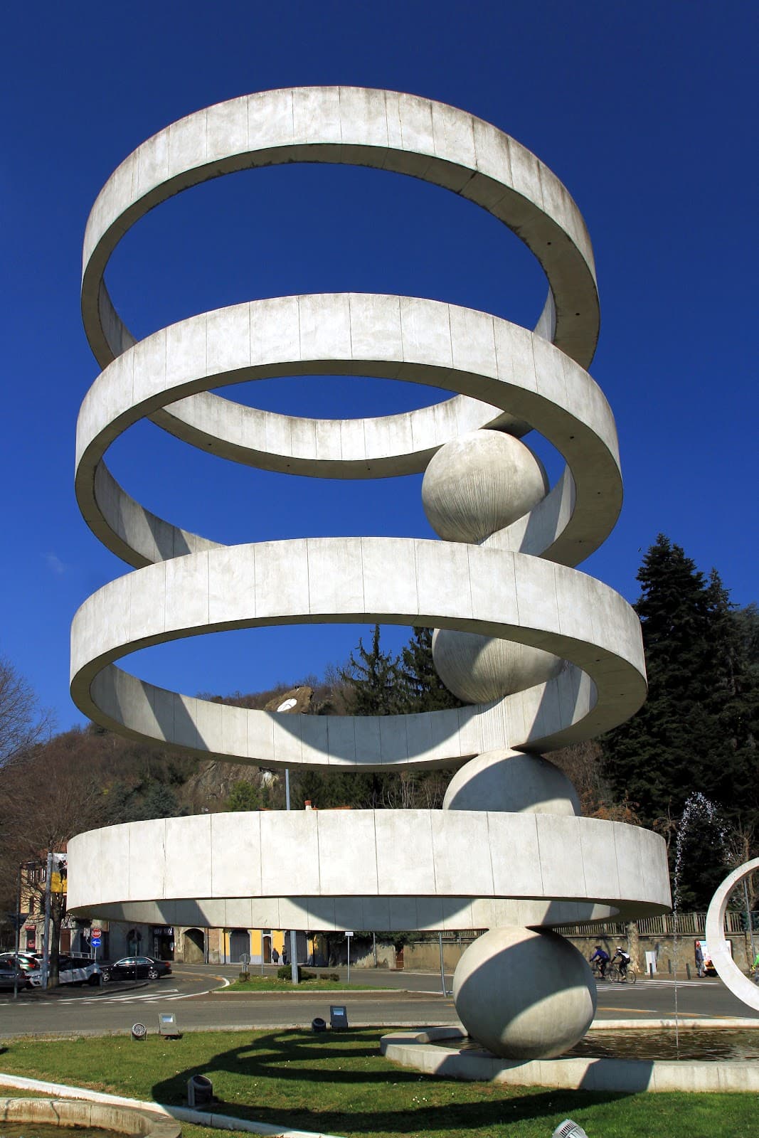 Fontana di Camerlata - Image 1