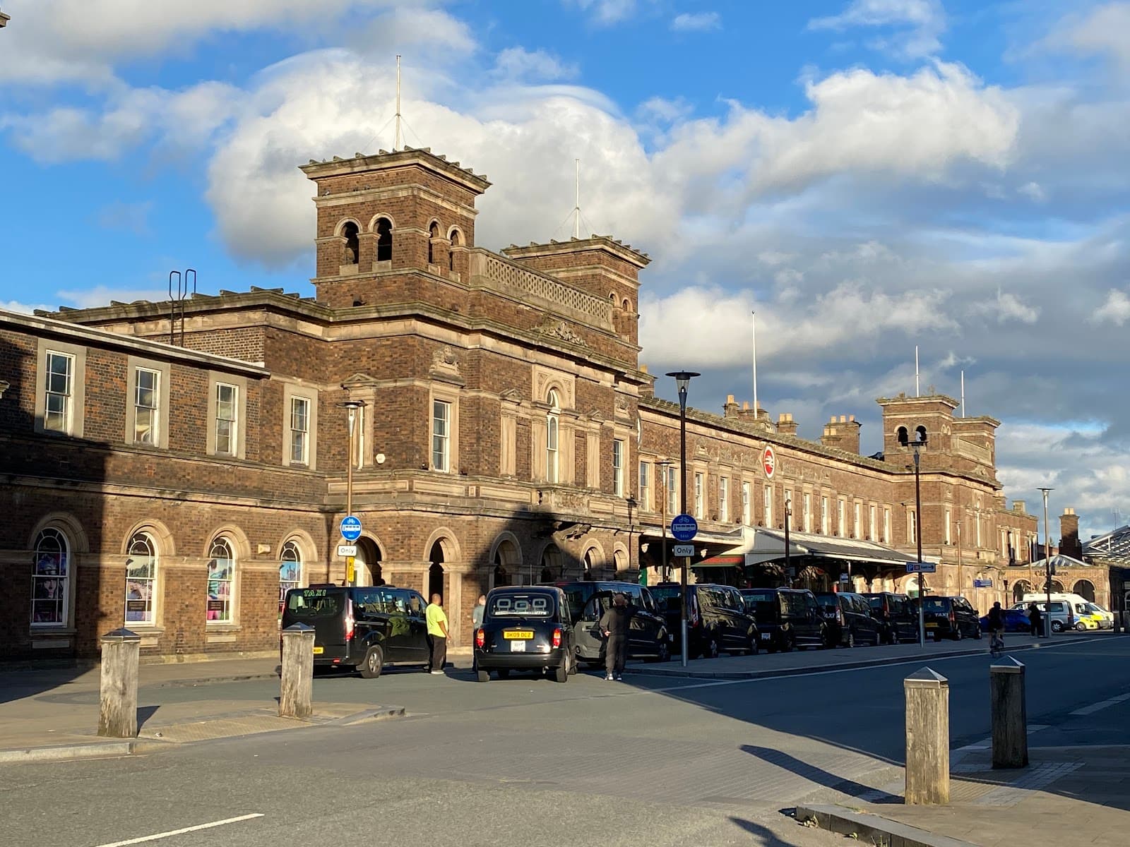 Chester Railway Station - Image 1