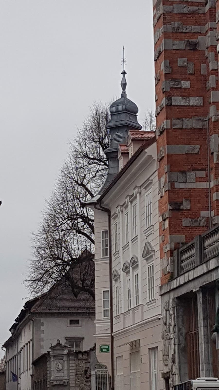 Krakovo District - Image 1