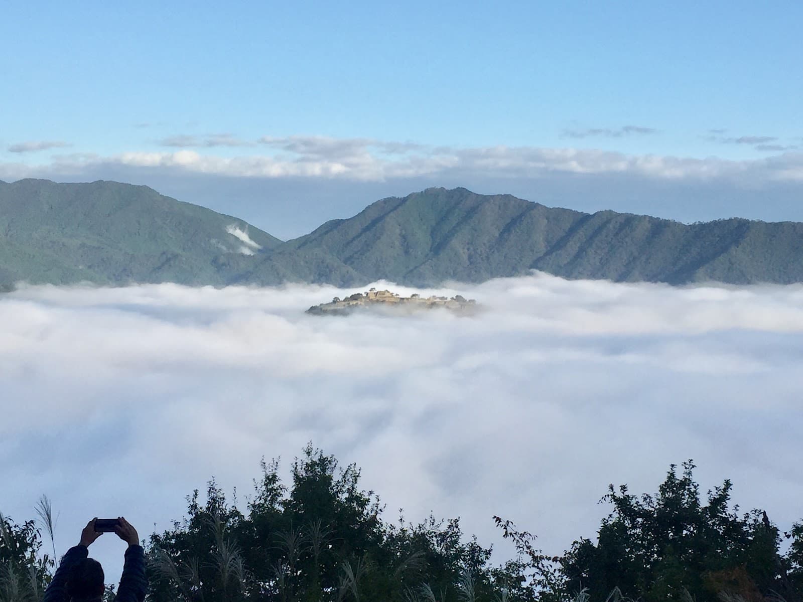 Ritsuunkyo Viewpoint - Image 1