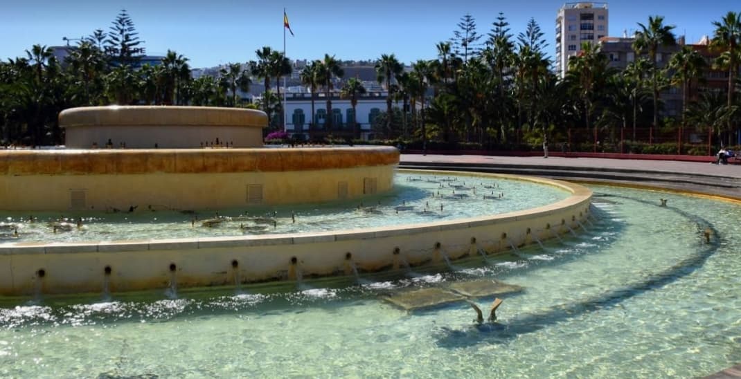 Fuente Luminosa - Image 1