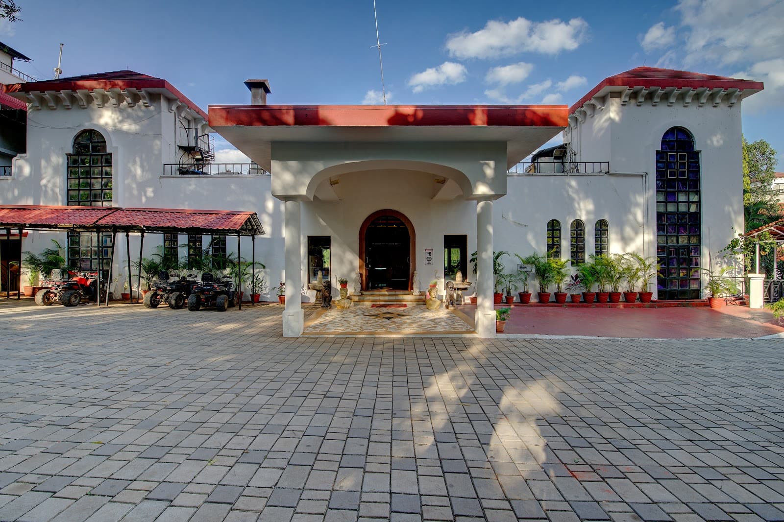 Khanvel - Image 1