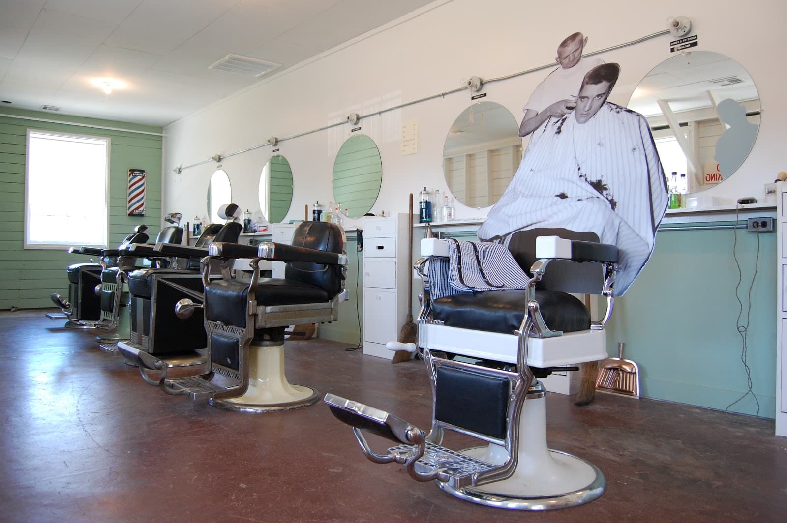 Chaffee Crossing Historic District - Image 1