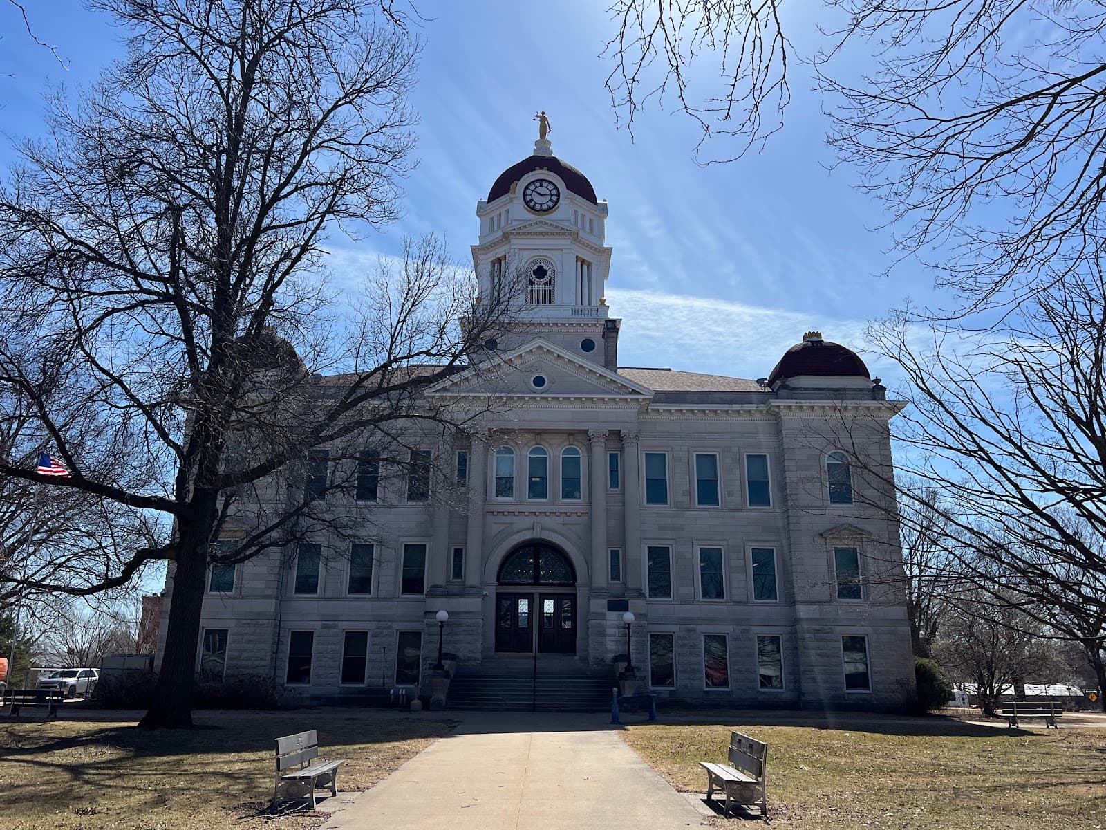 Carthage Square Historic District - Image 1