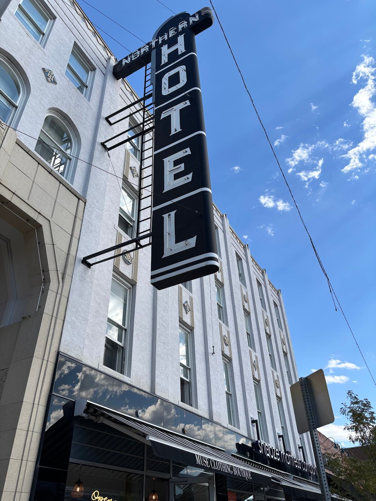 Northern Hotel - Image 1