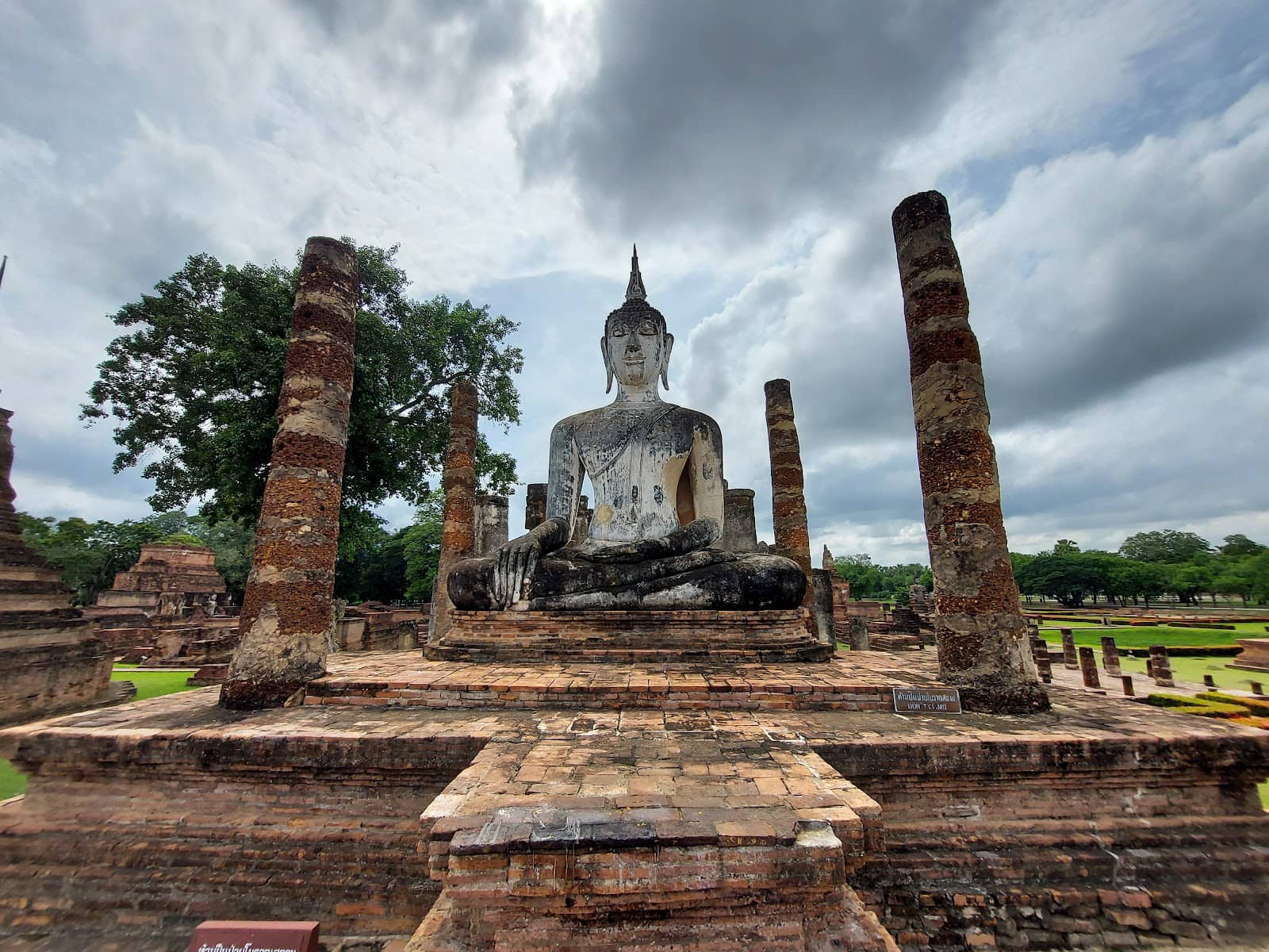 Wat Phra Pai Luang