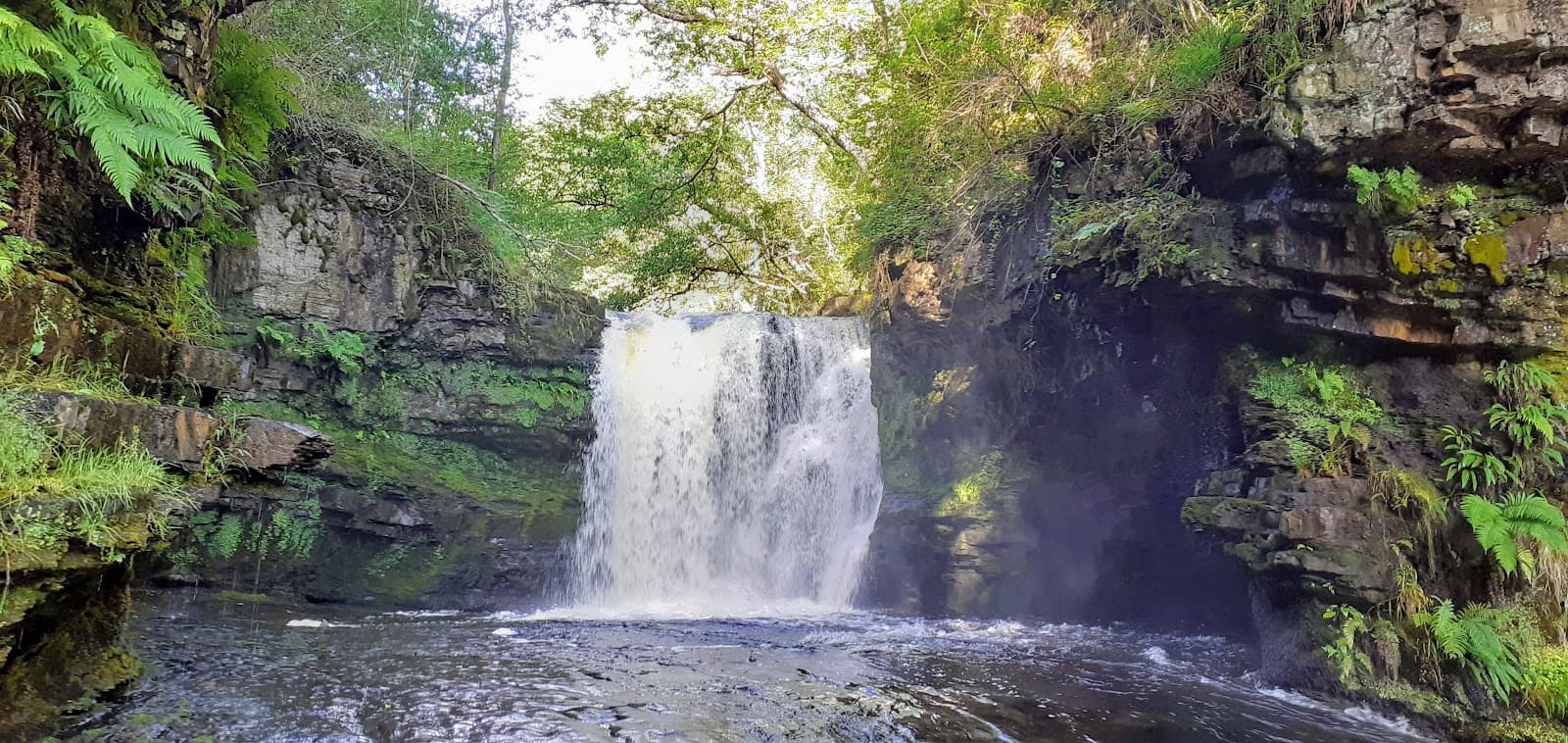 Pontneddfechan Wales - Image 1