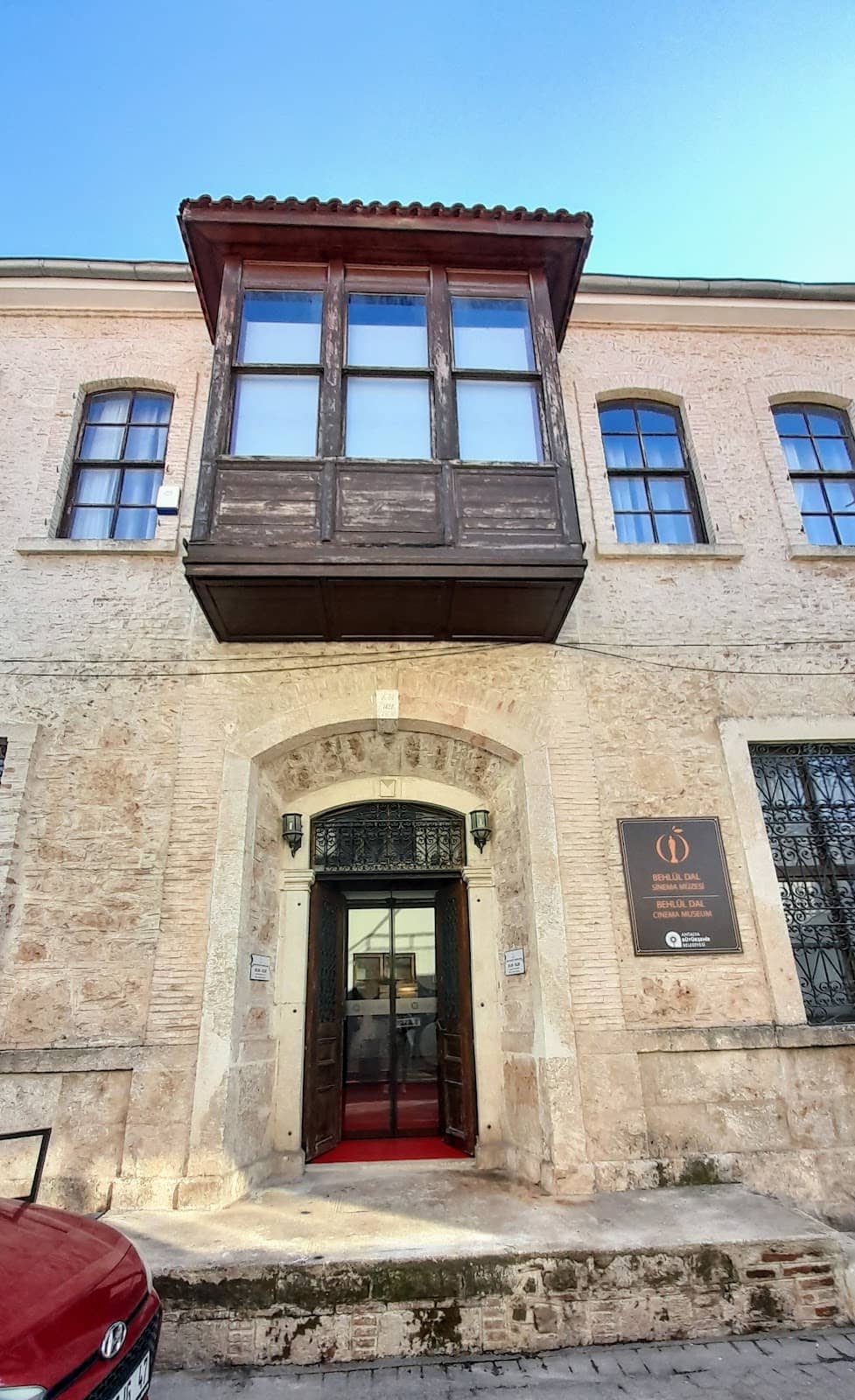 Atmospheric Time Capsule