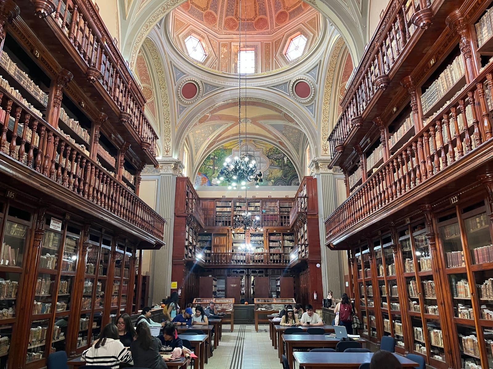 Biblioteca Pública Universitaria Ex Templo de la Compañía - Image 1