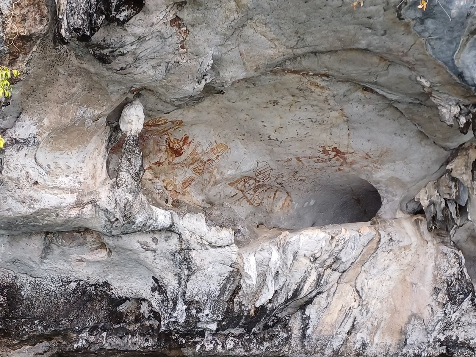 Khao Khian Cave Paintings - Image 1