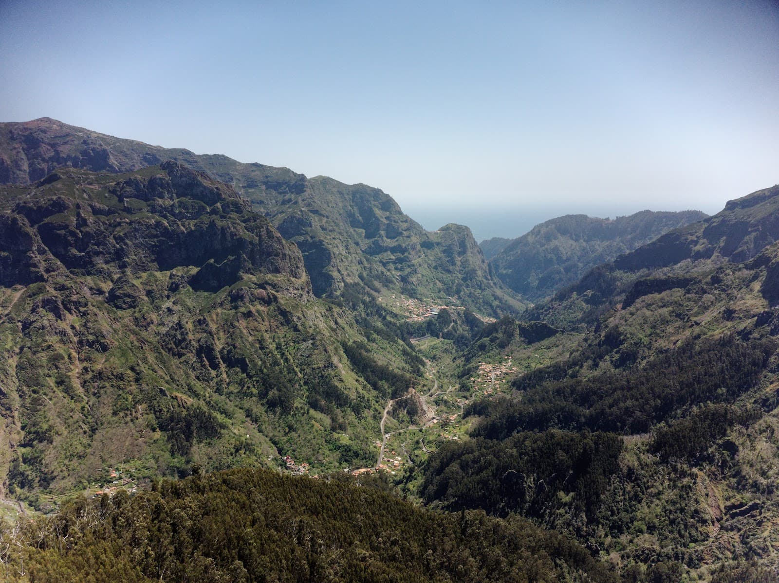 Vereda do Urzal Trailhead Curral - Image 1