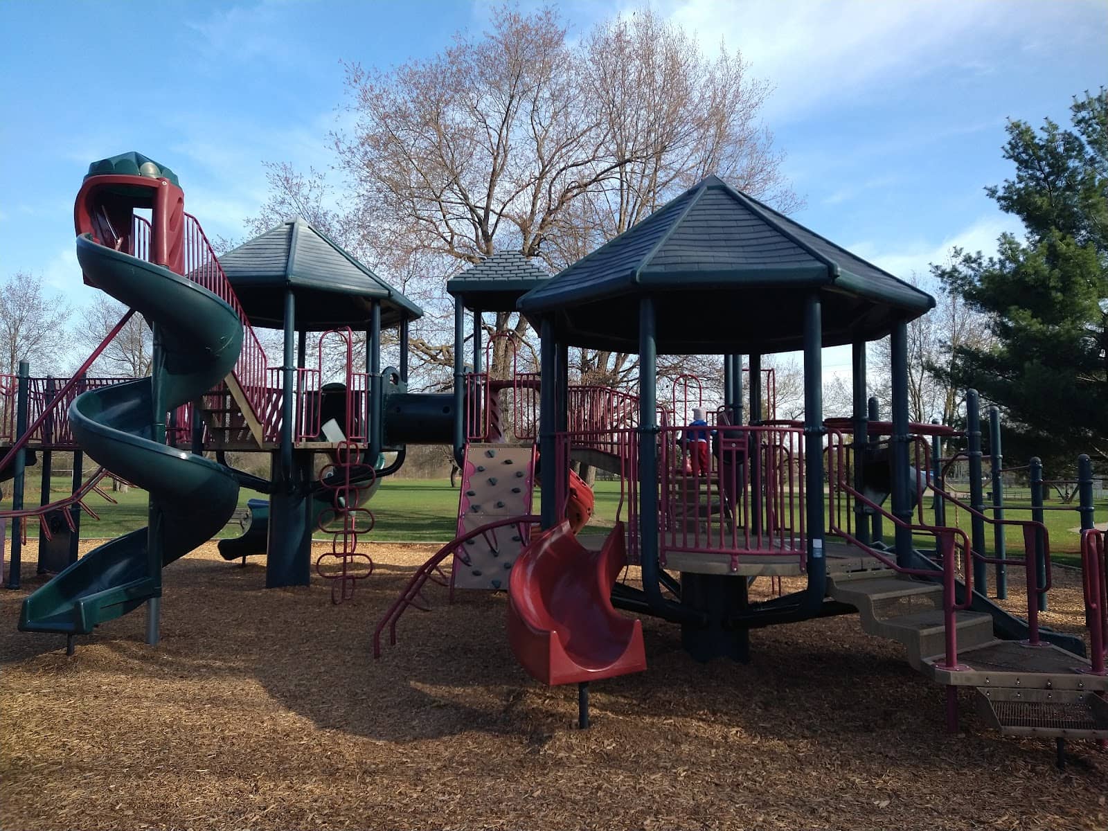 Picnic & BBQ Pavilion