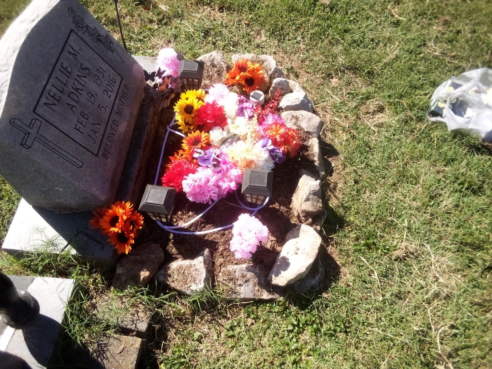 Fairview Cemetery - Image 1