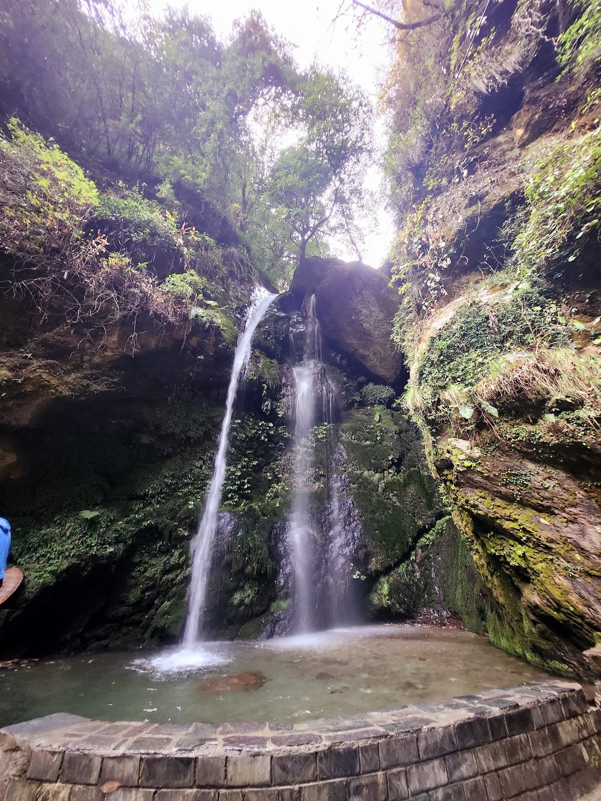 Jibhi Riverbank - Image 1