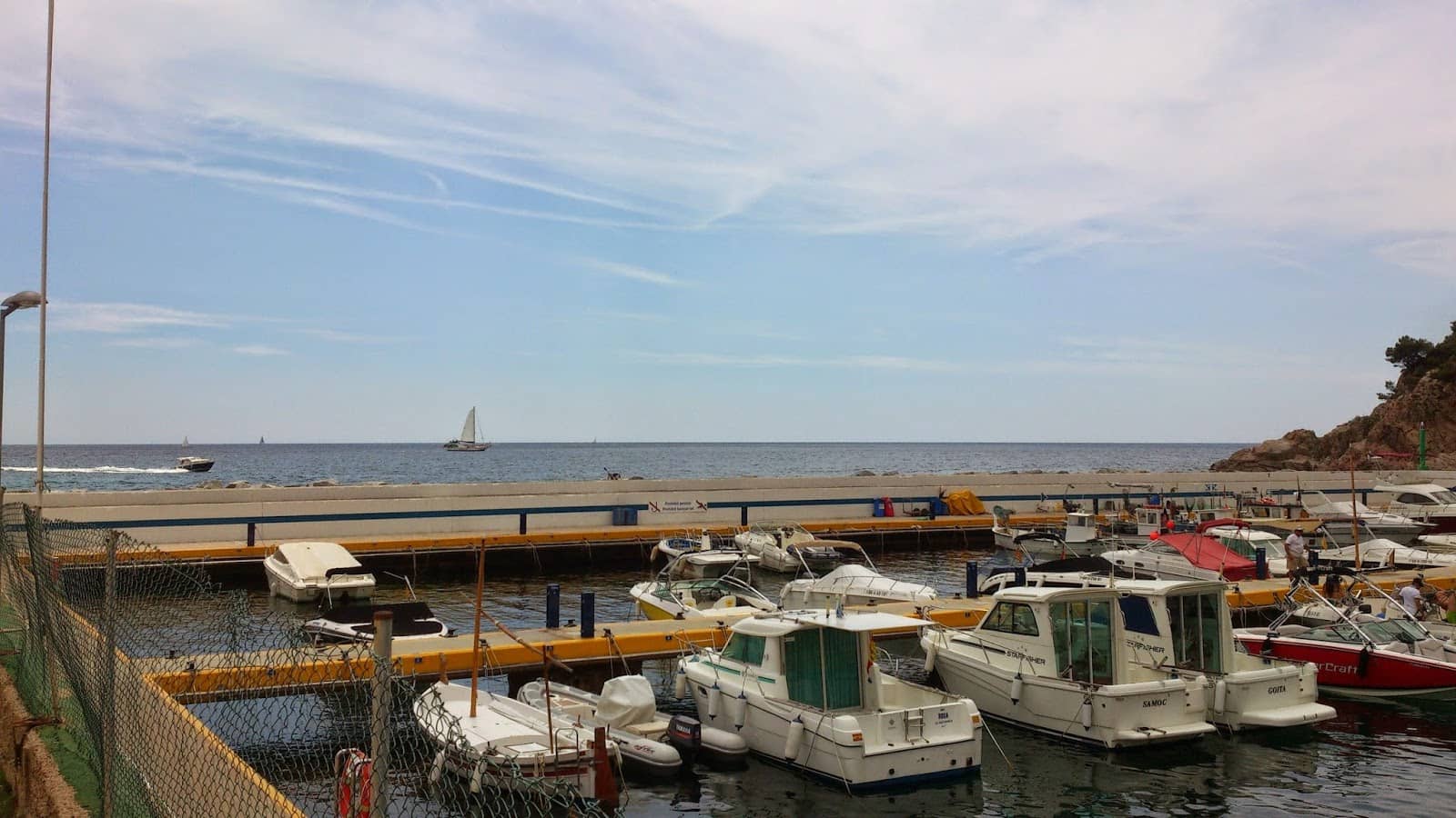 Nautical Club Atmosphere