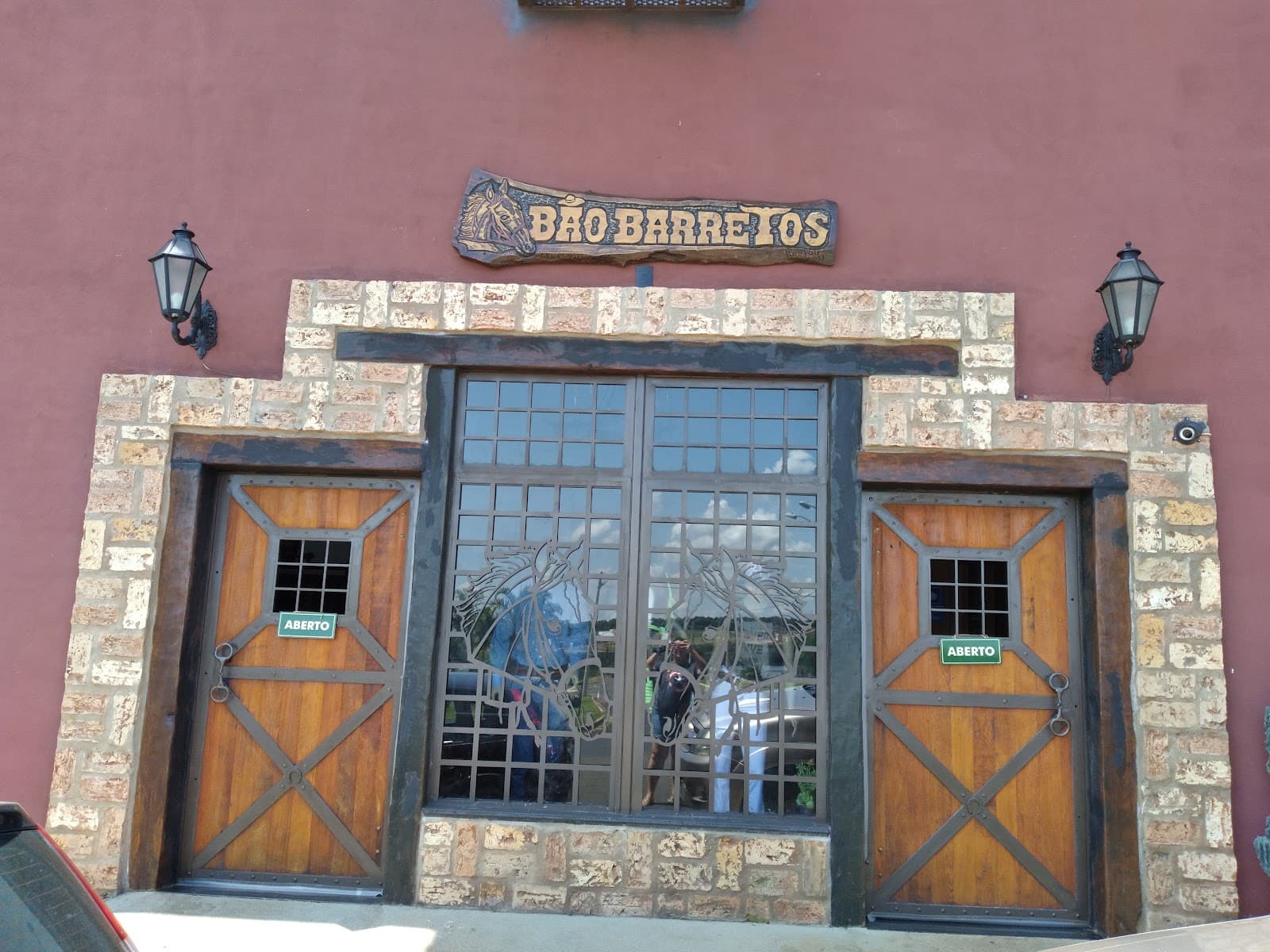 Western Wear Shops Barretos Brazil - Image 1