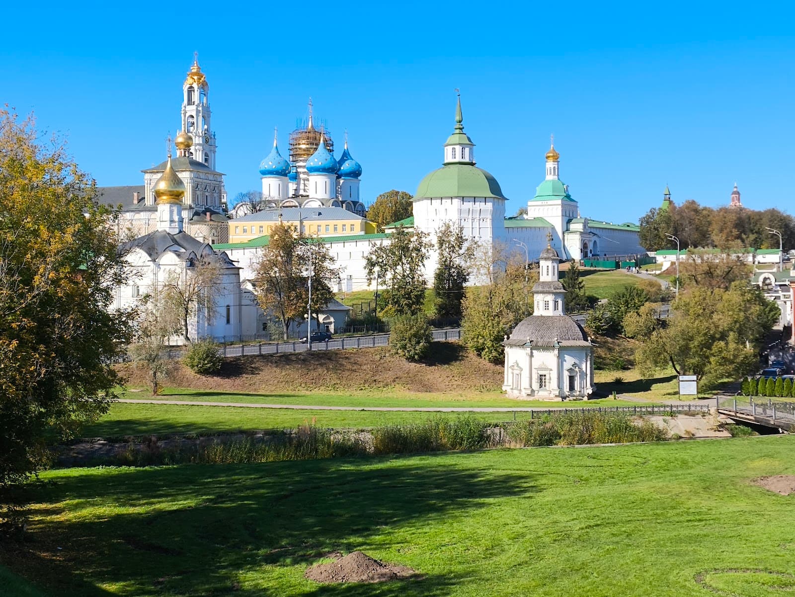 Trinity Lavra of St. Sergius - Image 1