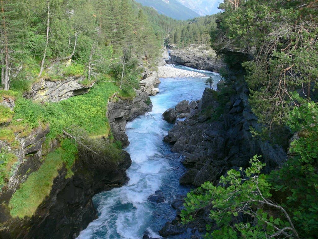 Romsdalen Valley Drive