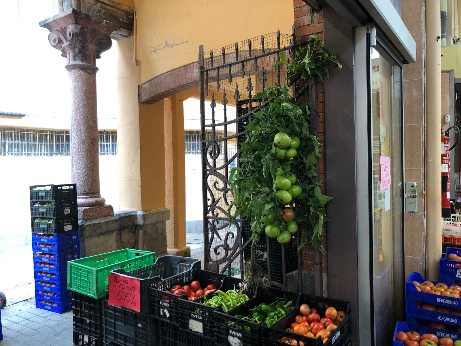 Laredo Market Hall (Mercado de Abastos) - Image 1