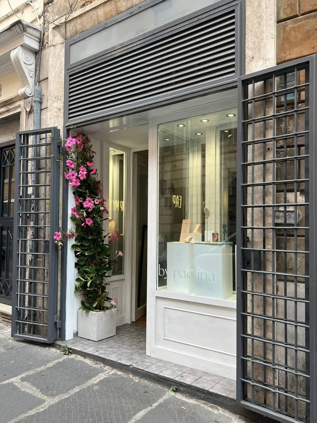 Permanent Bracelet Experience