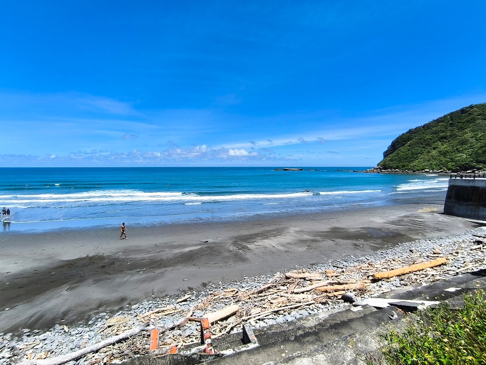 Jiqi Beach - Image 1